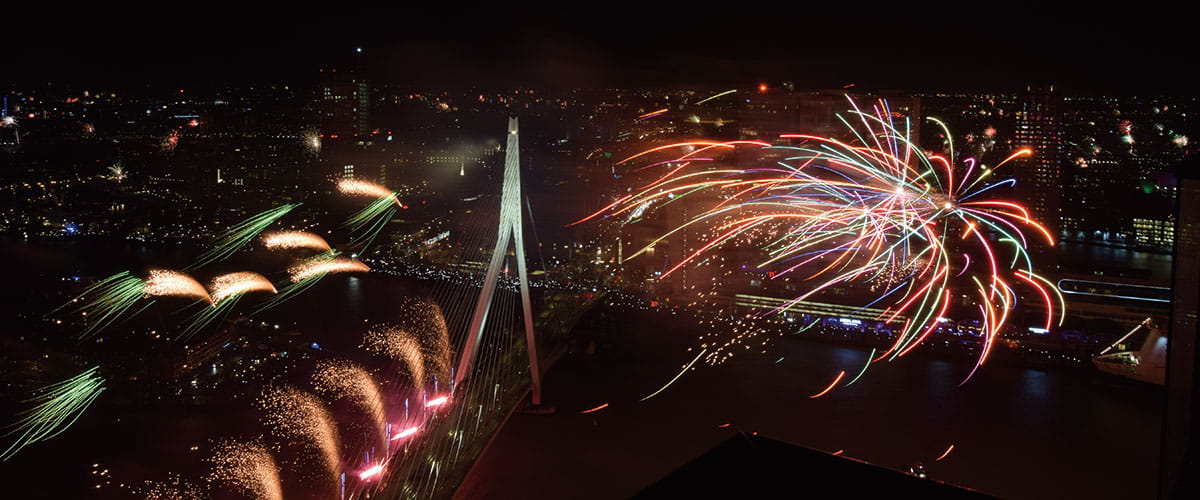A sky full of fireworks, Rotterdam
